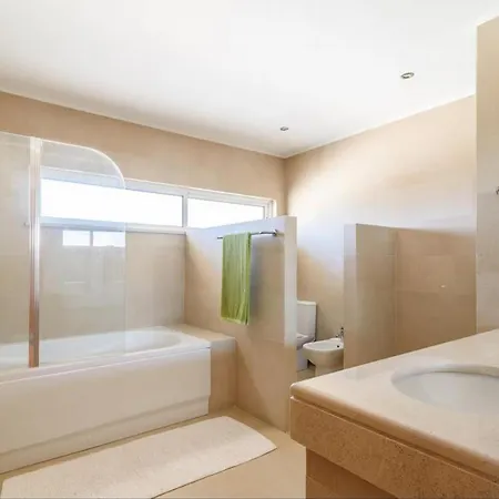 Sea View Villa In Portimao @900M Beach Villa